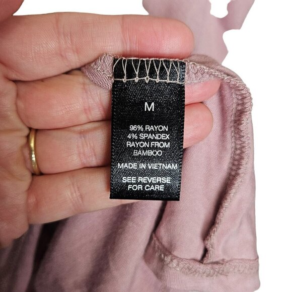 BKE Boutique NWT Women's Cold Shoulder Lace-Up Top M‎ Bamboo Rayon Blend Mauve - Picture 3 of 14